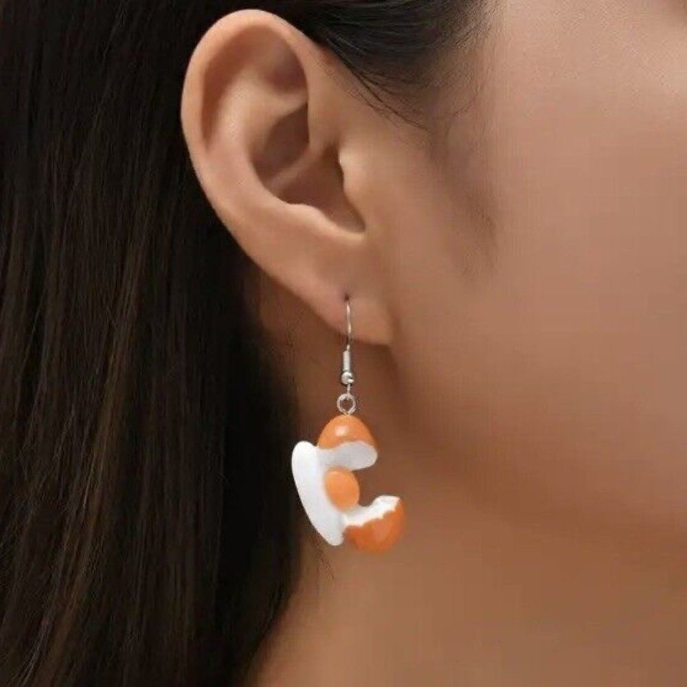 NWT Funky, Fun, Fried Egg, Breakfast, Omelette Dangle Earrings Quirky‎ Jewellery